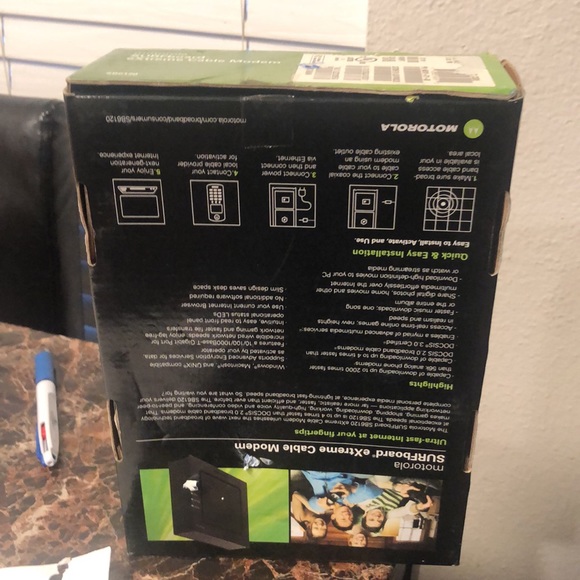 Motorola SURFboard SB6120, DOCSIS 3.0 Cable Modem - Picture 2 of 14